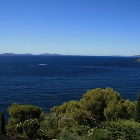 Apartment T3 75m², 2 Terrasses Avec Acces Direct Aux Calanques, Wifi, Parking Privatif - Fr-1-100-147 Cavalaire-sur-Mer